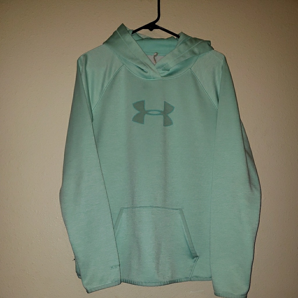 UA Hoodie size lg